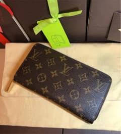 ＊新古品レベル＊ルイヴィトン ジッピーウォレット モノグラムのサムネイル