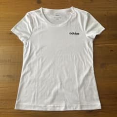 adidas アディダス Tシャツ　150cmのサムネイル