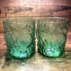 グリーングラス 2客 フルーツ柄 エンボス プレスガラス