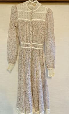 gunne sax ガニーサックス　花柄長袖ワンピース ウエストリボン付き　春 gunne sax ガニーサックス 花柄長袖ワンピース ウエストリボン付き 春