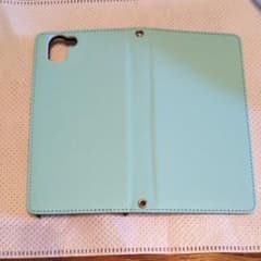 AQUOSR2用手帳ケースのサムネイル