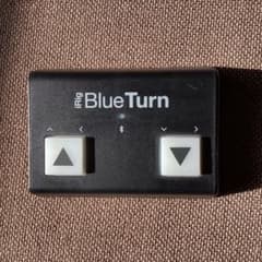 iRig BlueTurn Bluetooth コントローラーのサムネイル