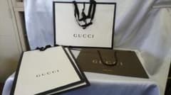 GUCCI　グッチ　ショッパー紙袋のサムネイル