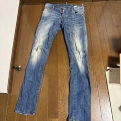 DSQUARED2 デニムパンツ ダメージ加工のサムネイル