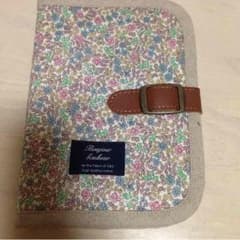 通帳ケースのサムネイル