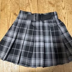 グレーチェック柄 プリーツスカート ベルト付きのサムネイル