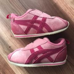 asics ピンク スニーカー 14cmのサムネイル