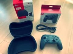 Nintendo Switch プロコントローラー 純正のサムネイル