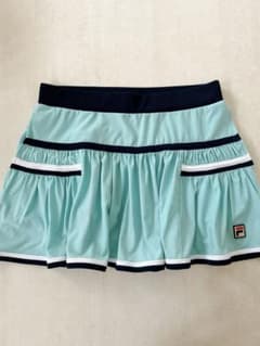 はな様専用商品　フィラ♡美品スコートのサムネイル