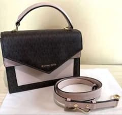 『まぁるい様専用』MICHAEL KORS 2wayバッグのサムネイル