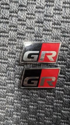 トヨタ GR エンブレム 2個セットのサムネイル