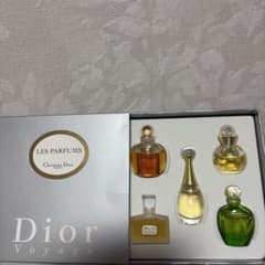 Dior　voyage　ミニボトル　人気香水　5本セット 新品未使用】 Dior Voyage ミニ香水ボトルセット - メルカリ