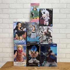 プライズフィギュア 8体 まとめ売り プライズ フィギュア まとめ売り 8体セット ヒロアカ 進撃の巨人 猫猫