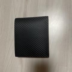 二つ折り財布のサムネイル