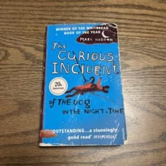 洋書：The Curious Incident(題名略)のサムネイル