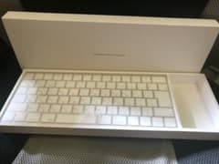 Apple MLA22J/A Magic Keyboard - (JIS)のサムネイル