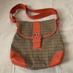 COACH ソーホー ミニシグネチャー ショルダーバッグ オレンジのサムネイル