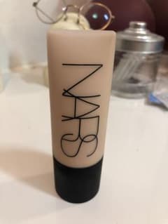 NARS ソフトマットコンプリートファンデーションのサムネイル