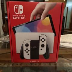Nintendo Switch 有機ELモデル ホワイトのサムネイル