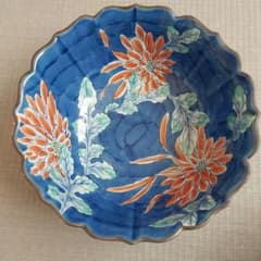 有田焼華山窯 推定】中鉢 青色とオレンジ色の花柄 昭和 - メルカリ