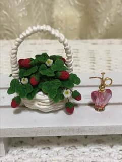 樹脂粘土ハンドメイドのサムネイル