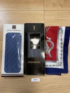 【人気ブランド3点】セリーヌ スカーフ / YSL ソックス　バルマン ハンカチのサムネイル