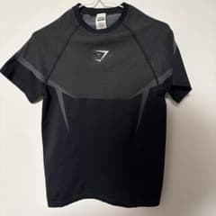GYMSHARK トレーニングTシャツ ブラック Mサイズのサムネイル