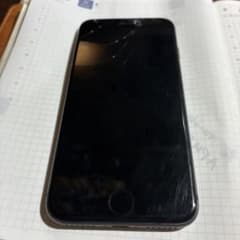 ジャンクApple iPhone 8 ブラックのサムネイル