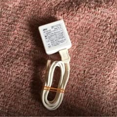 携帯充電器  ACアダプターのサムネイル