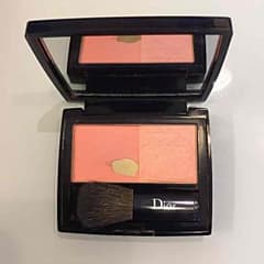 Dior チークのサムネイル