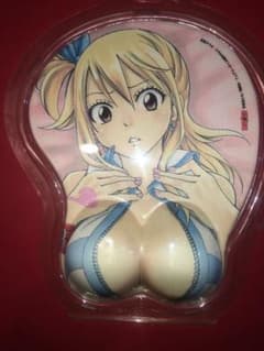 ルーシィ　マウスパッド　フェアリーテイル　立体 3D おっぱい ハートフィリアのサムネイル