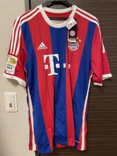 FCバイエルンミュンヘン　ロッベンサイン入りユニフォーム　タグ付きのサムネイル