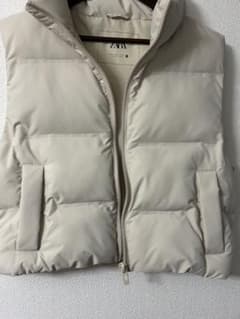 ZARA ダウンベストのサムネイル
