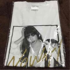 河西智美 Tシャツのサムネイル