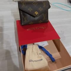 LOUIS VUITTON 三つ折り財布 モノグラムのサムネイル