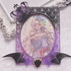 B01 キルティング　トレカケース　B8 黒紫悪魔の羽のサムネイル