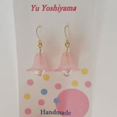 ハンドメイドピアスのサムネイル