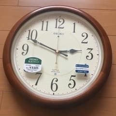 SEIKO電波掛時計！のサムネイル