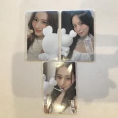 TWICE 8周年記念グッズ シリコンライト付属トレカ サナ ミナ