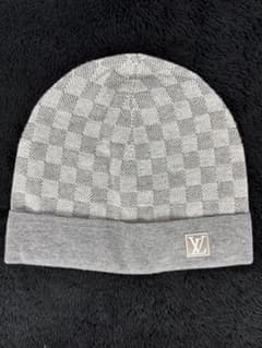 LOUIS VUITTON ルイヴィトン ダミエ ニット帽 ビーニー グレー系のサムネイル