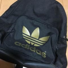 adidas リュックのサムネイル