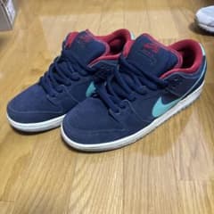 Nike スエードスニーカー ネイビー/レッド/ターコイズのサムネイル