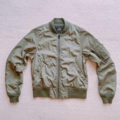ALPHA INDUSTRIES（アルファ インダストリーズ）MA-1 カーキのサムネイル