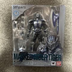 T*A様 SHFiguarts MASKED RIDER TIGER フィギュアのサムネイル