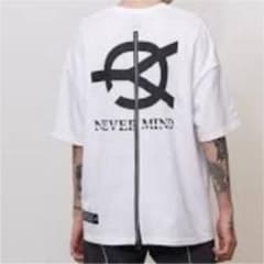 オーワイ　後ろジップ　人気ロゴTシャツのサムネイル