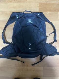 Salomon 20L ブラックバックパックのサムネイル