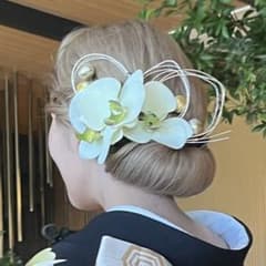 《ウェディング》ヘアアクセサリー造花《成人式》のサムネイル