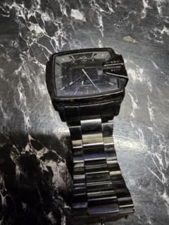 ディゼル時計、ジャンクです 電池いれれば動きます - メルカリ