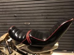 ゼファー 400χ三段シートのサムネイル