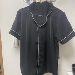 黒い半袖パジャマ　オシャレのサムネイル